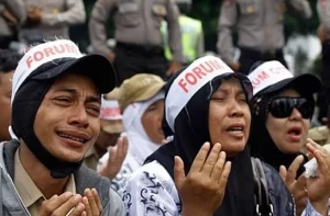 Batal Hapus Tenaga Honorer